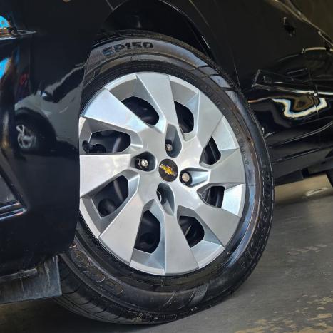 CHEVROLET Onix Hatch 1.4 4P FLEX LT, Foto 3