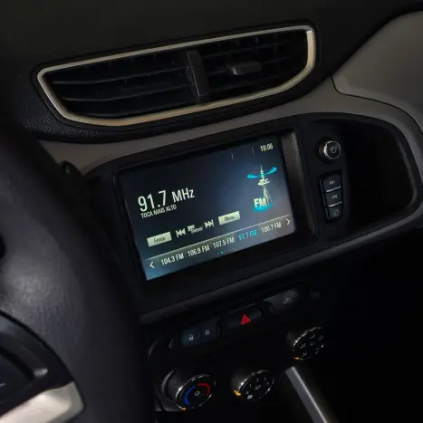 CHEVROLET Onix Hatch 1.4 4P FLEX LT, Foto 13