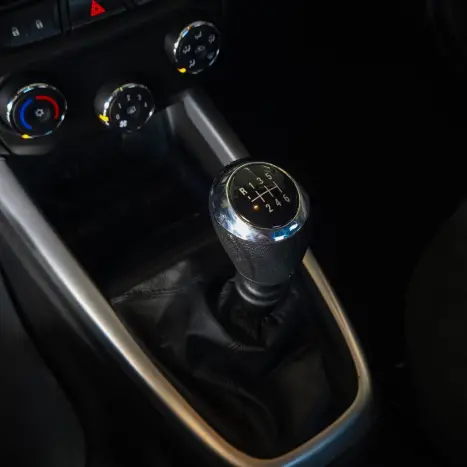 CHEVROLET Onix Hatch 1.4 4P FLEX LT, Foto 14