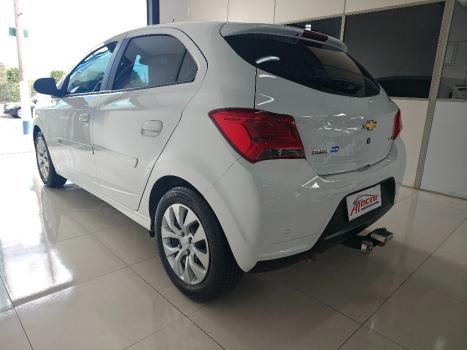 CHEVROLET Onix Hatch 1.4 4P FLEX LT, Foto 8