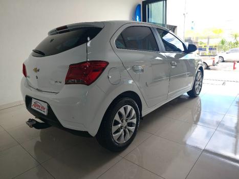 CHEVROLET Onix Hatch 1.4 4P FLEX LT, Foto 9