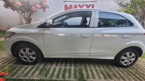 CHEVROLET Onix Hatch 1.0 4P FLEX LT, Foto 2