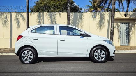 CHEVROLET Onix Hatch 1.0 4P FLEX LT, Foto 4