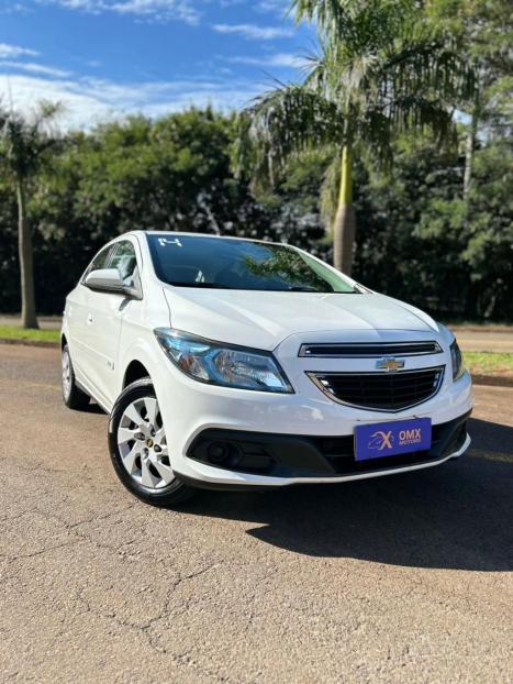 CHEVROLET Onix Hatch 1.4 4P FLEX LT AUTOM�TICO, Foto 2