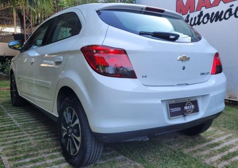 CHEVROLET Onix Hatch 1.4 4P FLEX LTZ, Foto 3