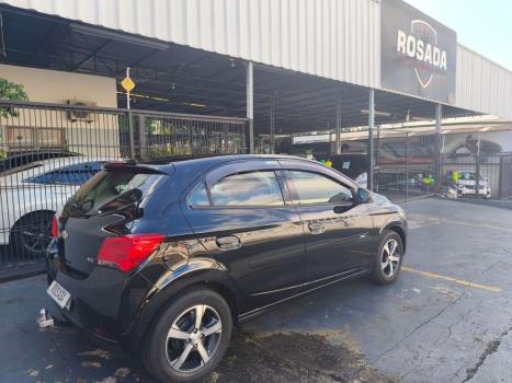 CHEVROLET Onix Hatch 1.4 4P FLEX LTZ AUTOM�TICO, Foto 4