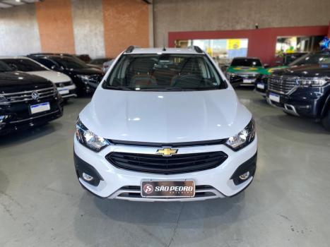 CHEVROLET Onix Hatch 1.4 4P FLEX ACTIV AUTOM�TICO, Foto 3
