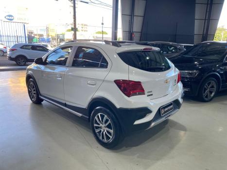 CHEVROLET Onix Hatch 1.4 4P FLEX ACTIV AUTOM�TICO, Foto 6