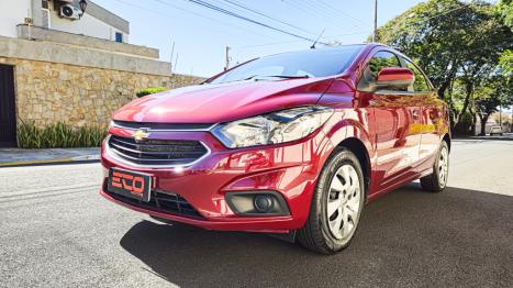 CHEVROLET Onix Hatch 1.4 4P FLEX LT, Foto 3