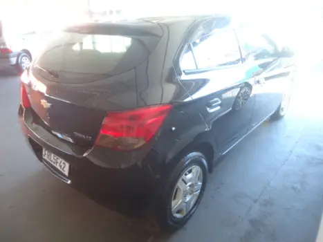 CHEVROLET Onix Hatch 1.0 12V 4P FLEX LT, Foto 6