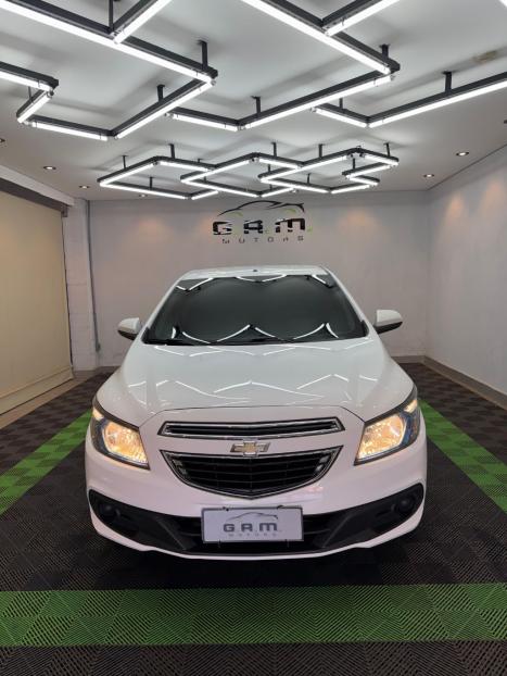 CHEVROLET Onix Hatch 1.4 4P FLEX LT, Foto 2