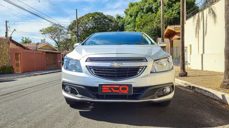 CHEVROLET Onix Hatch 1.4 4P FLEX LTZ AUTOM�TICO, Foto 2