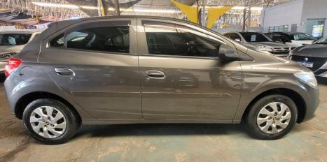 CHEVROLET Onix Hatch 1.0 4P FLEX LT, Foto 8