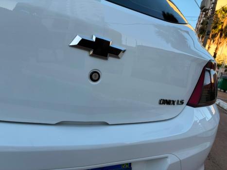 CHEVROLET Onix Hatch 1.0 4P FLEX LS, Foto 6