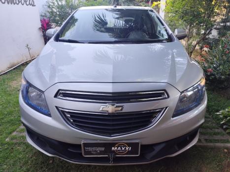 CHEVROLET Onix Hatch 1.4 4P FLEX LTZ, Foto 2