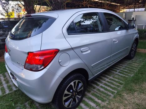 CHEVROLET Onix Hatch 1.4 4P FLEX LTZ, Foto 4
