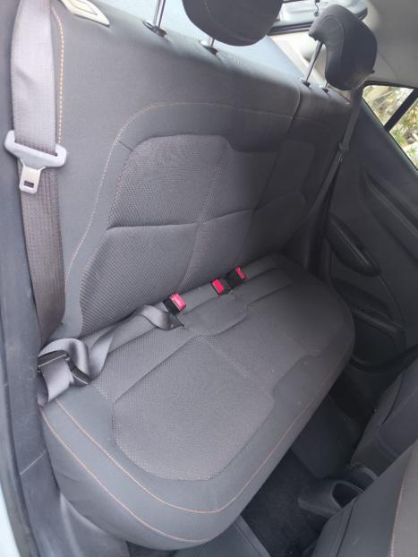 CHEVROLET Onix Hatch 1.4 4P FLEX LTZ, Foto 8
