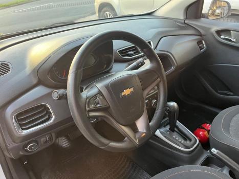 CHEVROLET Onix Hatch 1.4 4P FLEX LTZ AUTOM�TICO, Foto 10