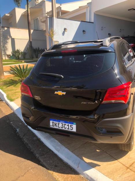 CHEVROLET Onix Hatch 1.4 4P FLEX ACTIV AUTOM�TICO, Foto 4