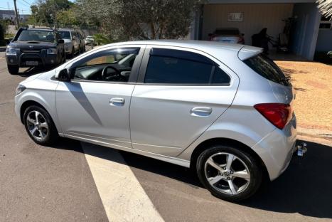 CHEVROLET Onix Hatch 1.4 4P FLEX LT AUTOM�TICO, Foto 3