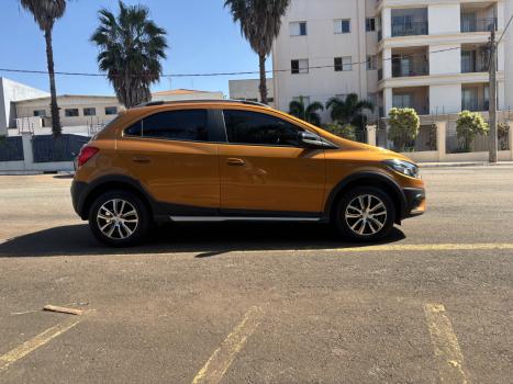CHEVROLET Onix Hatch 1.4 4P FLEX ACTIV, Foto 3