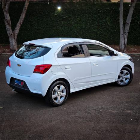 CHEVROLET Onix Hatch 1.4 4P FLEX LT AUTOM�TICO, Foto 7