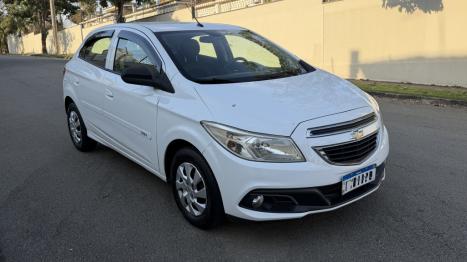 CHEVROLET Onix Hatch 1.0 4P FLEX LT, Foto 4