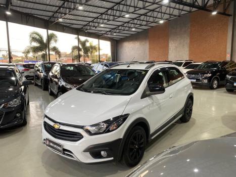 CHEVROLET Onix Hatch 1.4 4P FLEX ACTIV, Foto 2