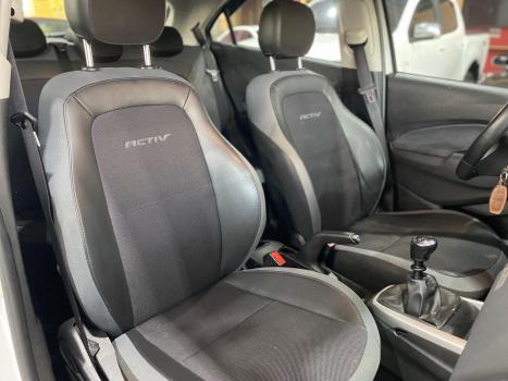 CHEVROLET Onix Hatch 1.4 4P FLEX ACTIV, Foto 12