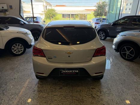 CHEVROLET Onix Hatch 1.4 4P FLEX LTZ AUTOM�TICO, Foto 4