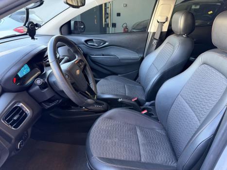 CHEVROLET Onix Hatch 1.4 4P FLEX LTZ AUTOM�TICO, Foto 8