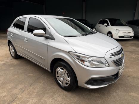 CHEVROLET Onix Hatch 1.0 4P FLEX LT, Foto 3