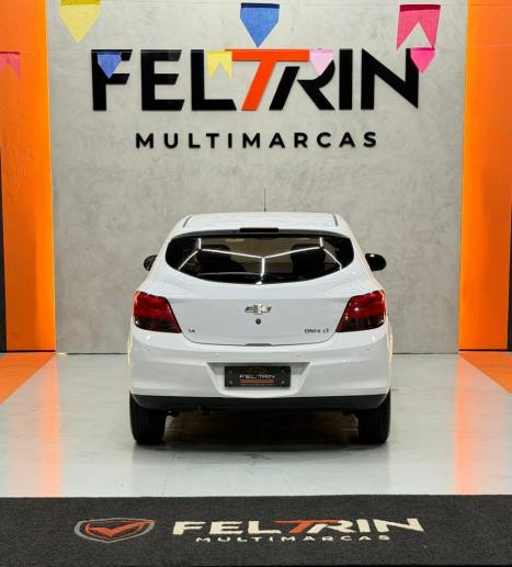 CHEVROLET Onix Hatch 1.4 4P FLEX LT, Foto 5