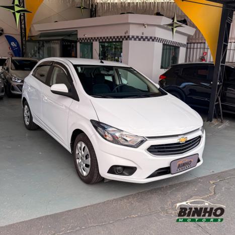 CHEVROLET Onix Hatch 1.4 4P FLEX LT, Foto 2