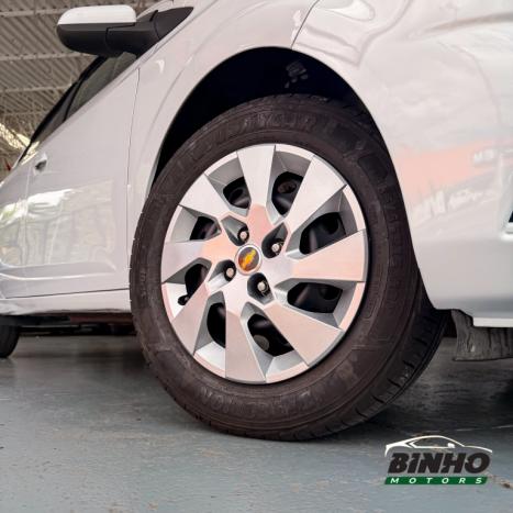 CHEVROLET Onix Hatch 1.4 4P FLEX LT, Foto 7