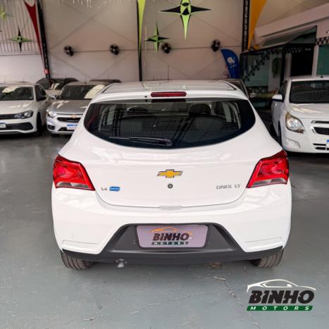 CHEVROLET Onix Hatch 1.4 4P FLEX LT, Foto 24