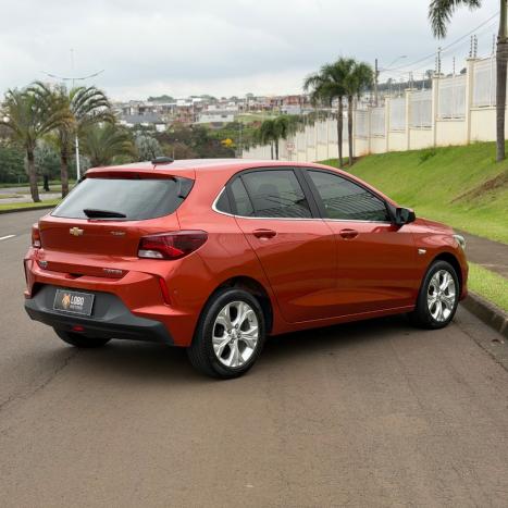CHEVROLET Onix Hatch 1.0 12V 4P FLEX PREMIER 2 TURBO AUTOMÁTICO, Foto 2