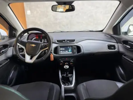 CHEVROLET Onix Hatch 1.4 4P FLEX LT, Foto 10