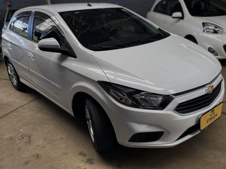 CHEVROLET Onix Hatch 1.4 4P FLEX LT, Foto 2