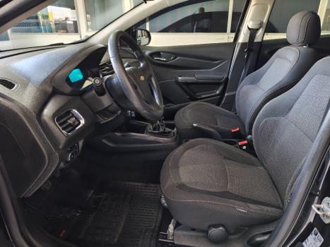 CHEVROLET Onix Hatch 1.4 4P FLEX LTZ, Foto 4