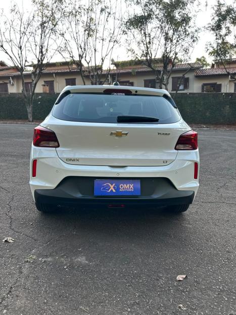 CHEVROLET Onix Hatch 1.0 12V 4P FLEX LT TURBO AUTOMÁTICO, Foto 7