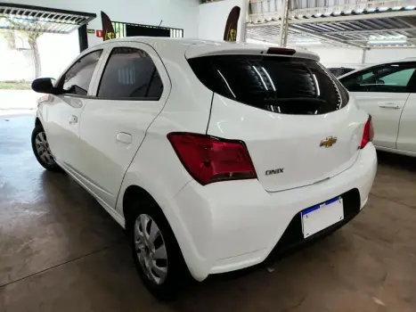 CHEVROLET Onix Hatch 1.0 12V 4P FLEX LT, Foto 5