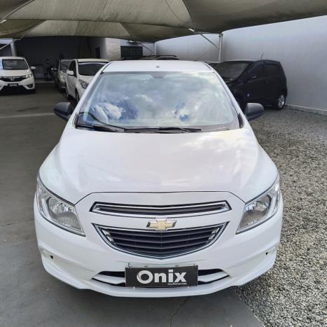 CHEVROLET Onix Hatch 1.0 4P FLEX LT, Foto 3