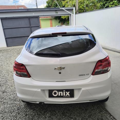 CHEVROLET Onix Hatch 1.0 4P FLEX LT, Foto 6