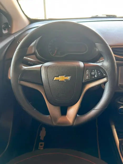 CHEVROLET Onix Hatch 1.4 4P FLEX LT, Foto 8
