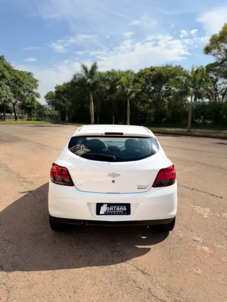 CHEVROLET Onix Hatch 1.4 4P FLEX LT, Foto 6