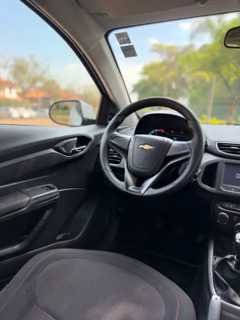 CHEVROLET Onix Hatch 1.4 4P FLEX LT, Foto 16