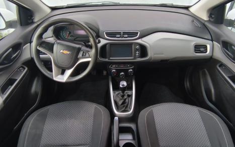 CHEVROLET Onix Hatch 1.4 4P FLEX LT, Foto 5