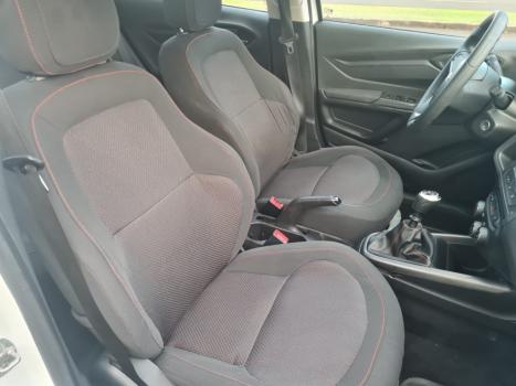 CHEVROLET Onix Hatch 1.4 4P FLEX LTZ, Foto 7