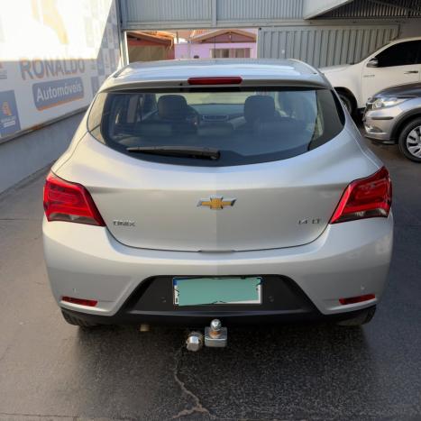 CHEVROLET Onix Hatch 1.4 4P FLEX LT, Foto 5
